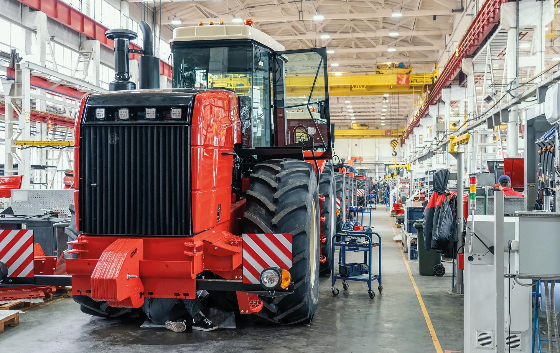 Agricultural machinery manufacturer: production and distribution centre audit